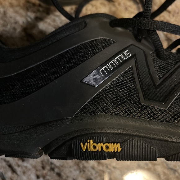 Men’s new balance cross fit shoe - Picture 2 of 4